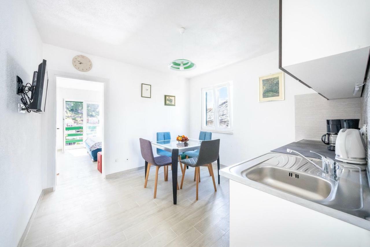 Apartmani Ada 1 Povlja  Exteriér fotografie