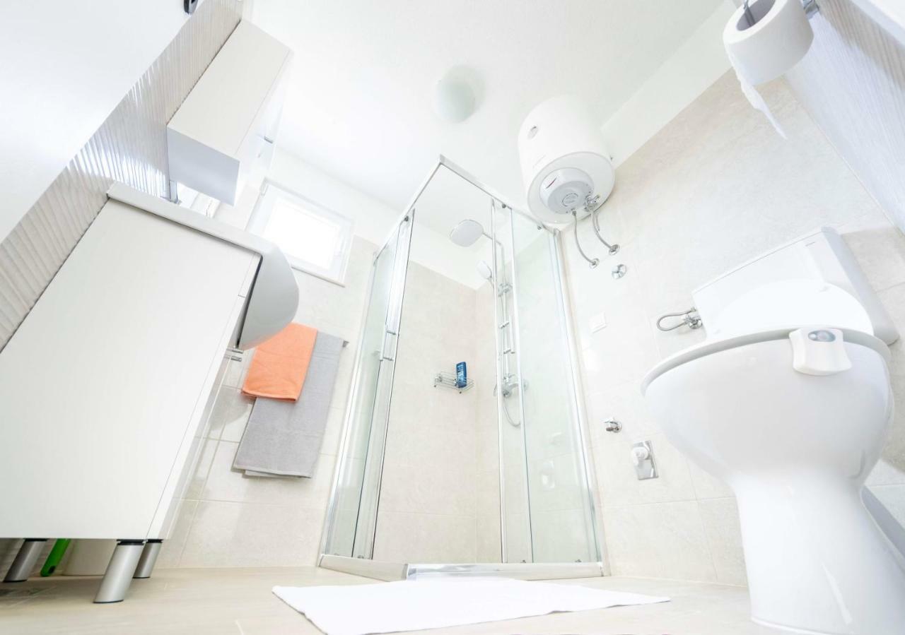 Apartmani Ada 1 Povlja  Exteriér fotografie